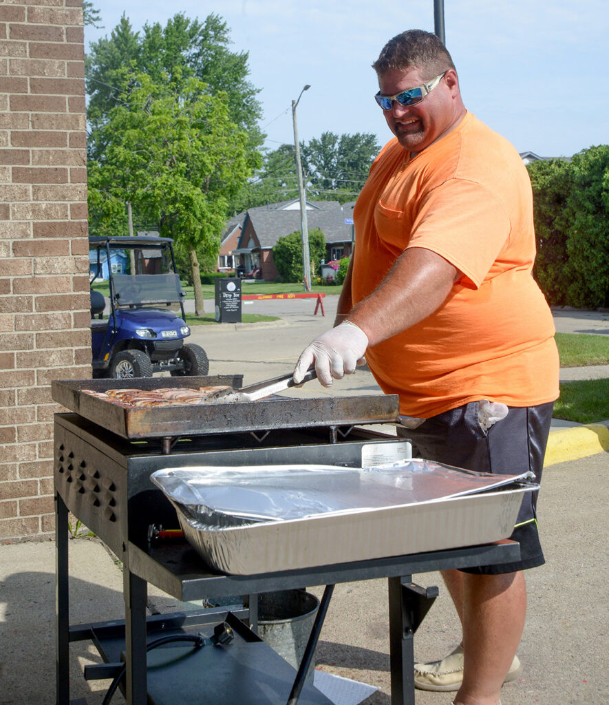 Algonac fire department pancake breakfast